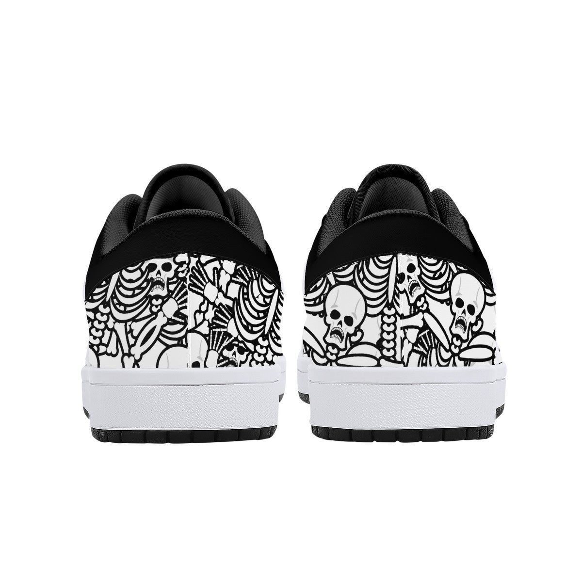 Low-Top Screaming Skulls Leather Sneakers - Black