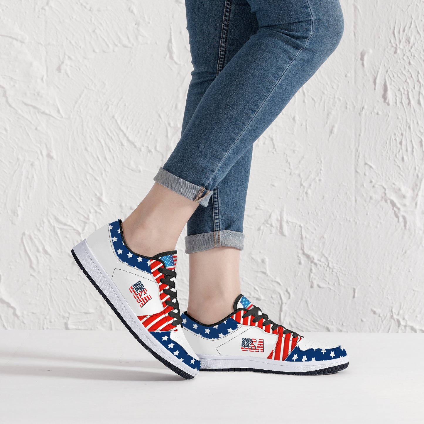Low-Top Leather Sneakers - USA Edition - Black Sole